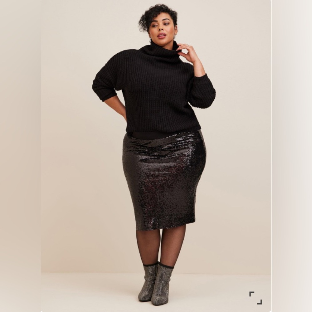 Chunky Pullover Mock Neck Sweater (sz. 1/2) - Picture 3 of 4